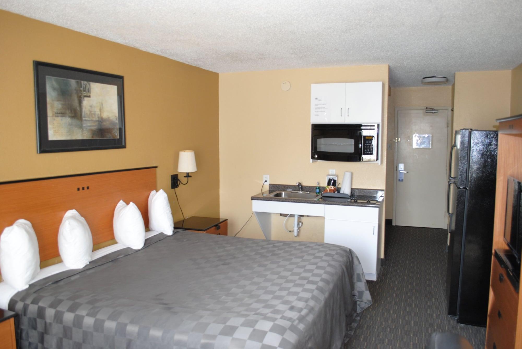Suburban Studios Chester I-95 Bagian luar foto